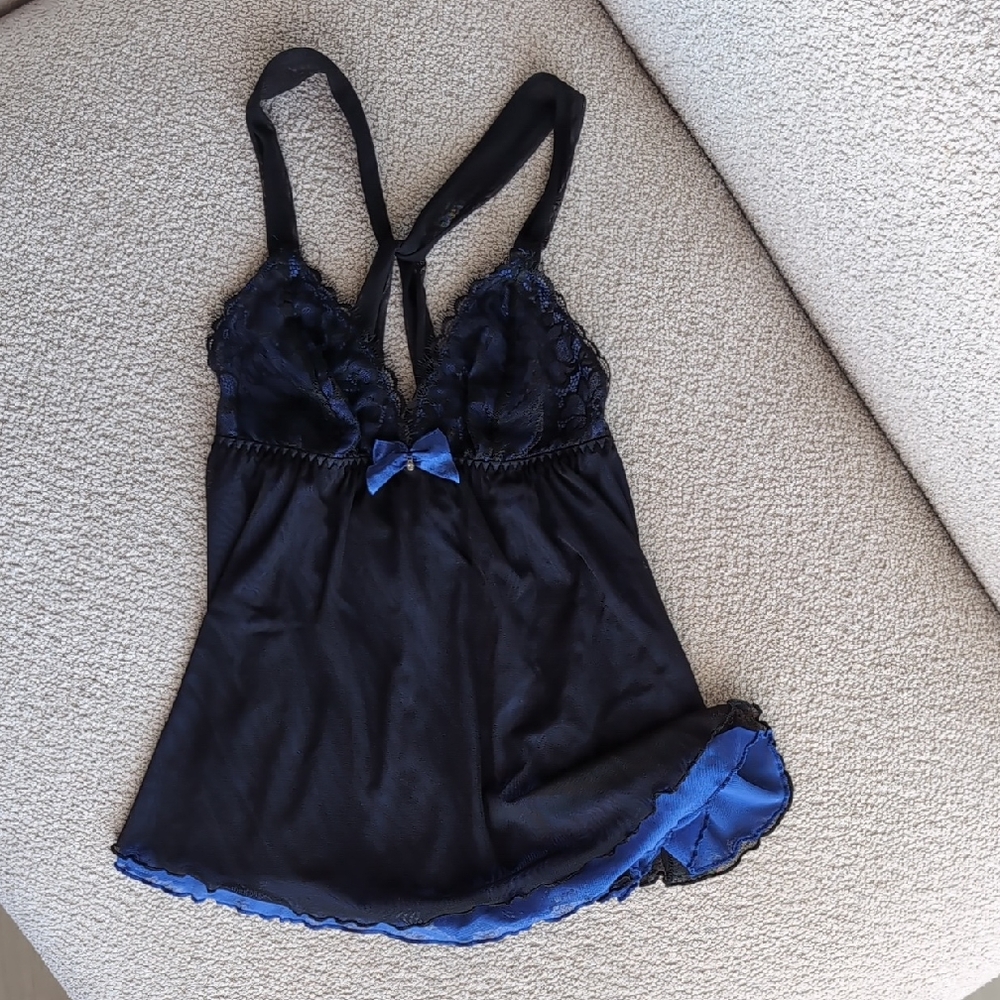 Elegant Black and Blue Lace Chemise